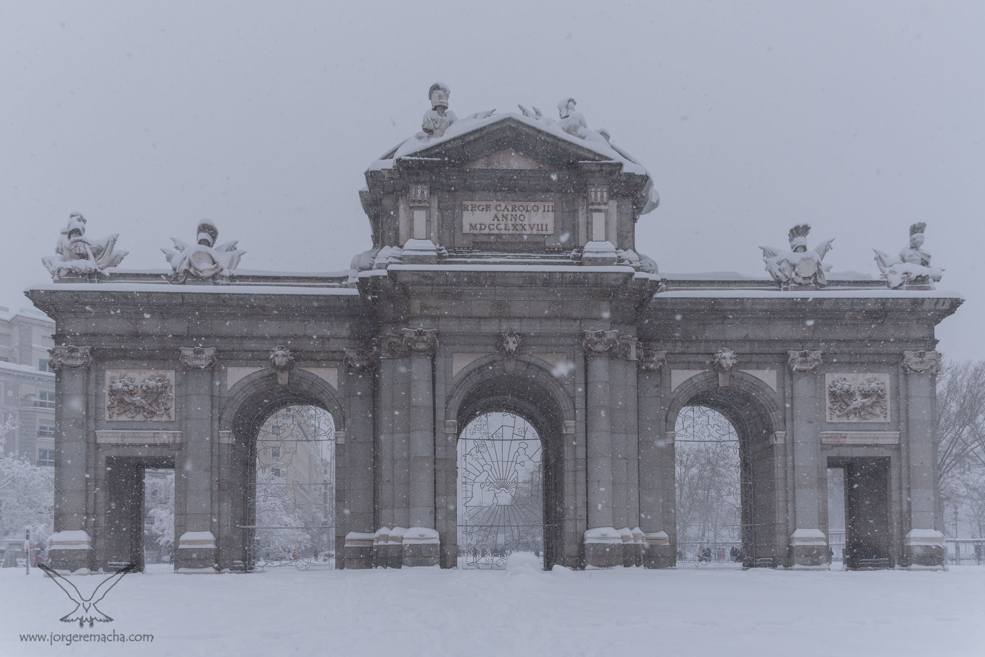 Jorge Remacha - puerta-de-alcala-405-126-142.jpg